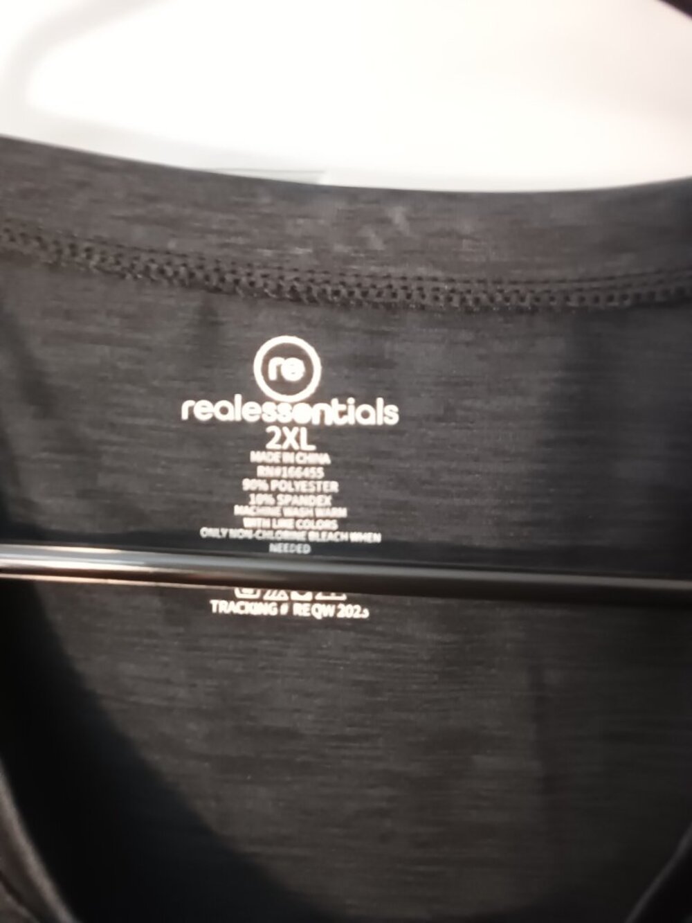 Mens Black Performance Tank - Picture 3 of 3